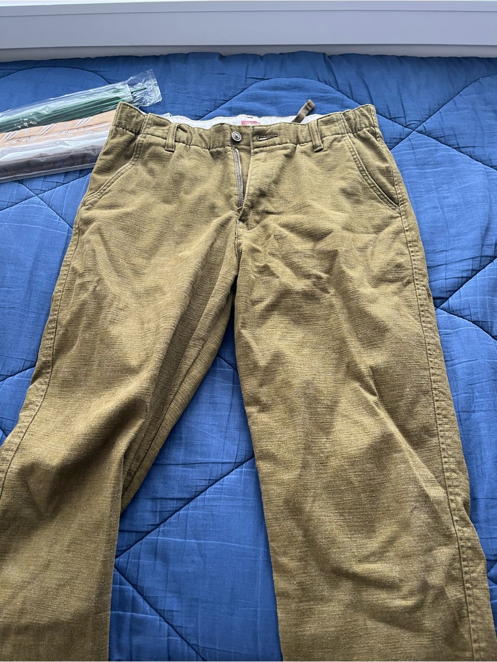 Levi's Men's Olive Corduroy Pants